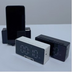 Caixa De Som Multimídia Com Relógio Personalizada